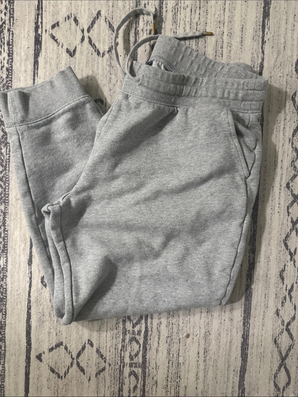 Old Navy Heather Gray Women's Jogger Sweatpants with Drawstring